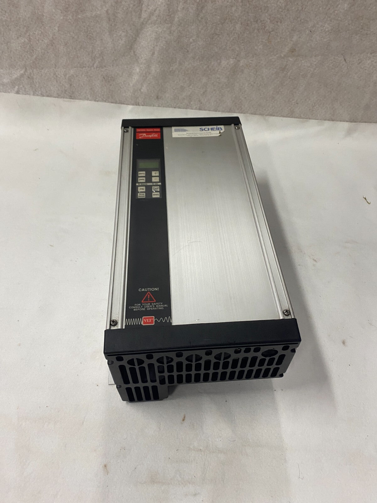 Danfoss VARIABLE SPEED DRIVE VLT 3006 175H1152 380-415V
