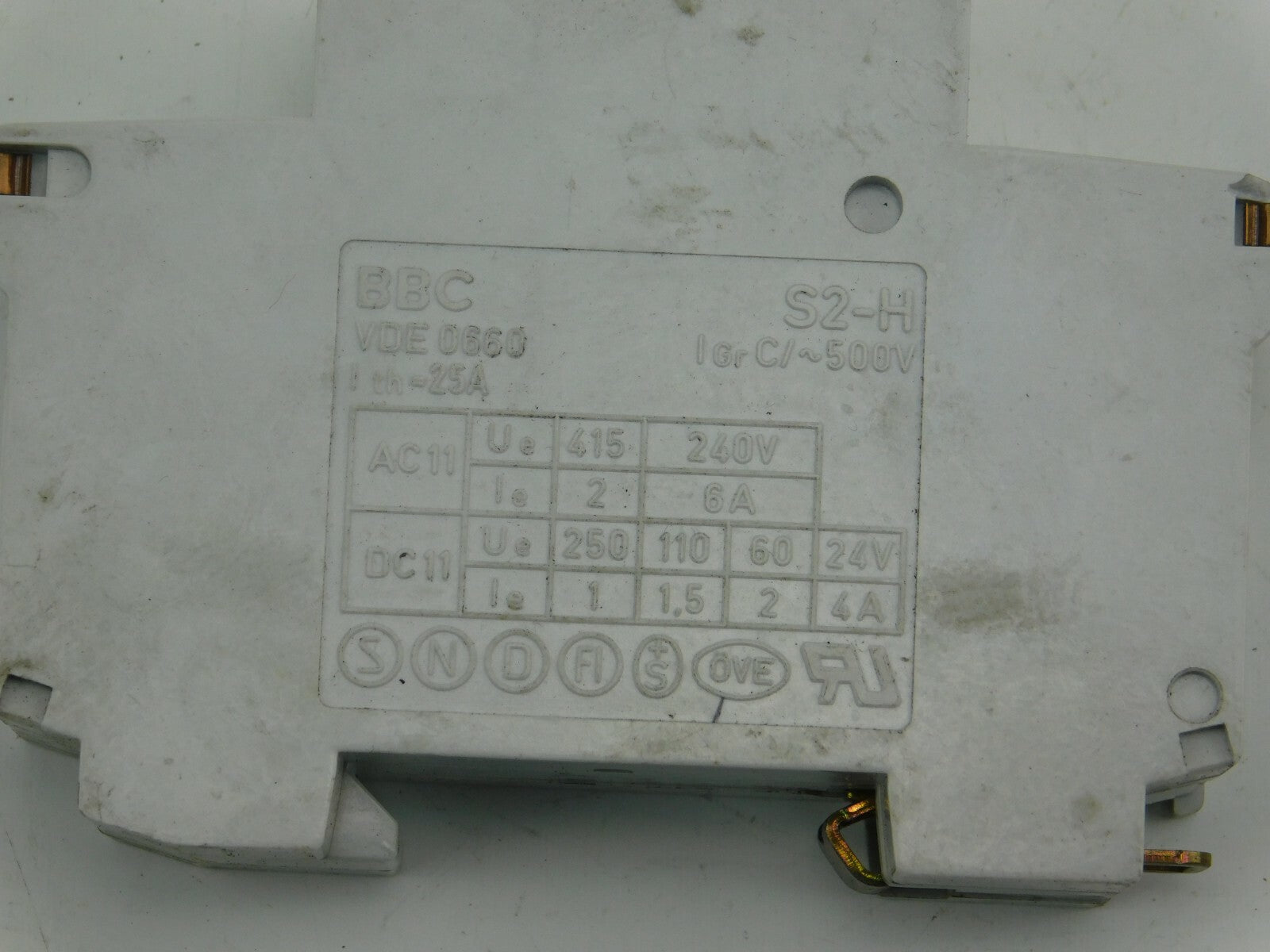 ABB LEITUNGSSCHUTZ  S271 L 6A 220/380~