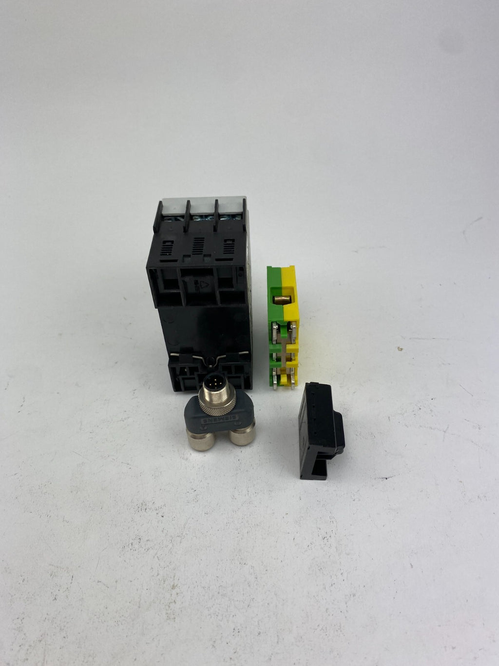 POSTEN..SIEMENS 3RV1021-0AA15+720 2001-01+6ES7 194-1KA01-0KAU+.