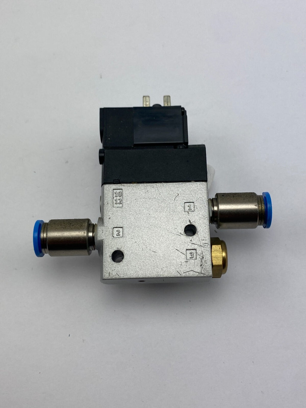 FESTO CPE14-M1BH-3GL-QS-8 196888 FN02+MSZE-3-24DC