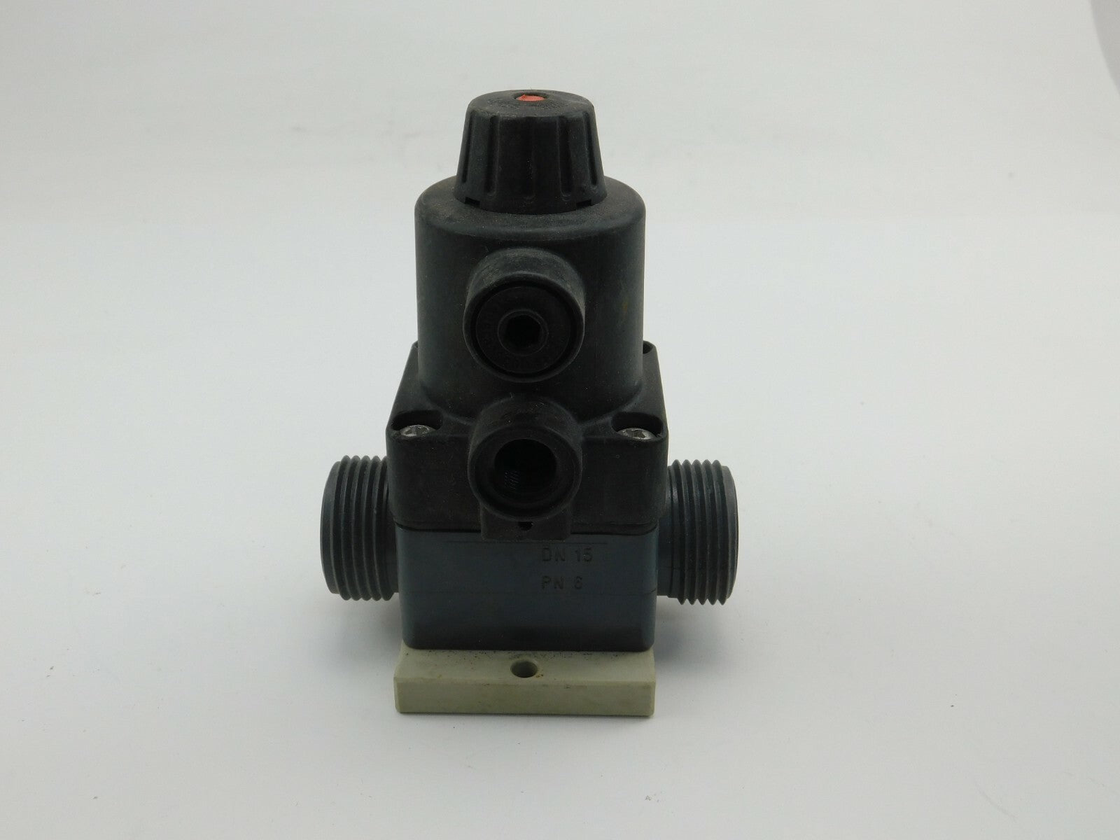 GEMÜ 610 DN15 Kv 3,5 m /h 6 bar