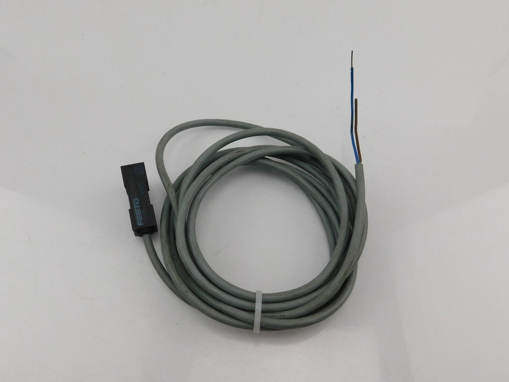FESTO SMEO-1-B 30 457 230 VAC Ca. 2 Meter