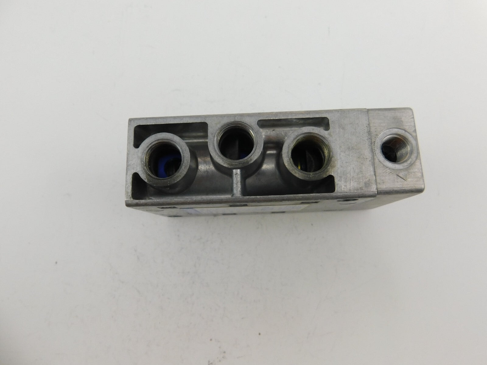 FESTO PNEUMATIC VL-5-1/4 TYP 9199 