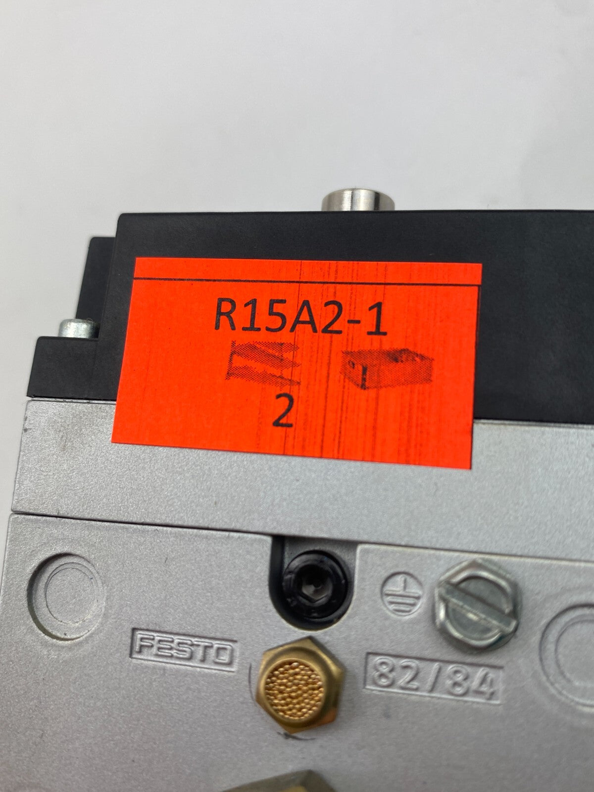 FESTO CPV10-VI 18200 + CPV10-GE-ASI-4E4A-ZM8 170537