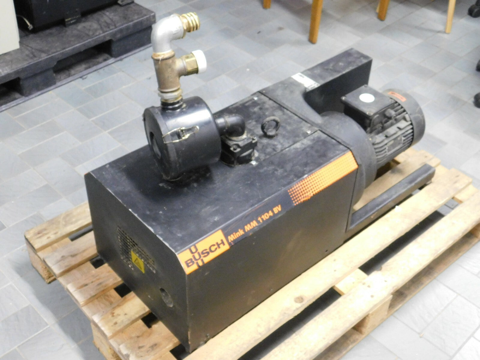 Busch Vakuumpumpe  Mink MM 1104 B V03