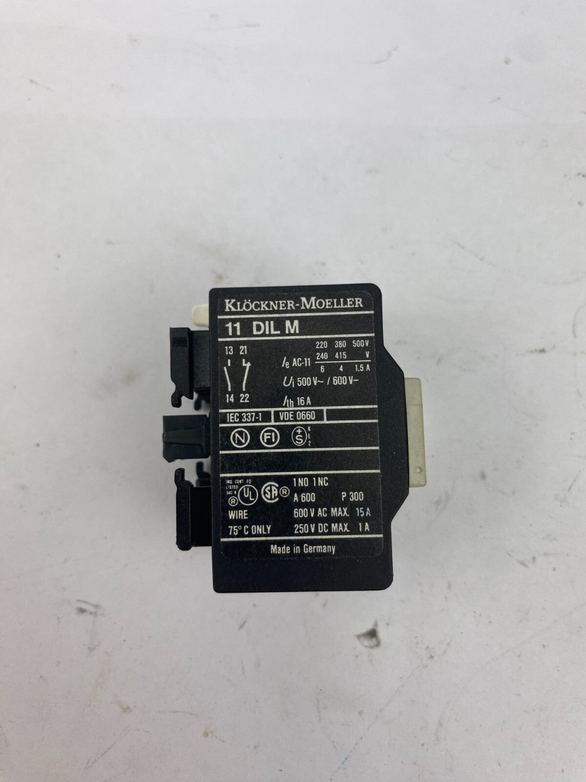 POSTEN..MOELLER DILM9-10 230V50Hz+EATON DIL M15-10 24VDC+MOELLER 11DILM