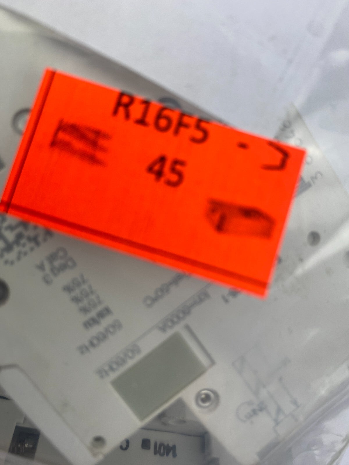 POSTEN..SIEMENS 5SX43 C10+5SX21 C4+5SX21C6+Schneider Electric iC60N B 6A B6