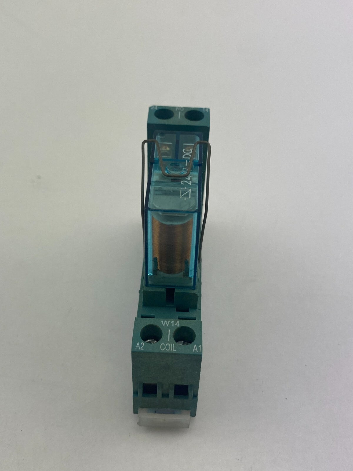 Finder TYPE 40.52 8A 250V~ + finder TYPE 95.75