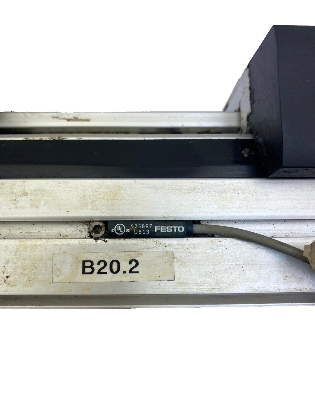 FESTO pneumatischer Linearantrieb der Baureihe DG...,