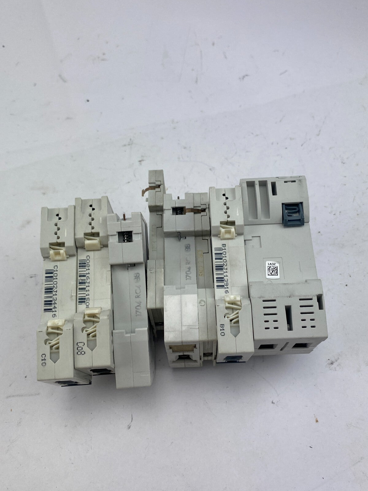 POSTEN...SIEMENS 5SY4110-7 MCB C10+5SY61 MCB C8+5SX51 C4+5SV3 312-6 RCCB 25A+..