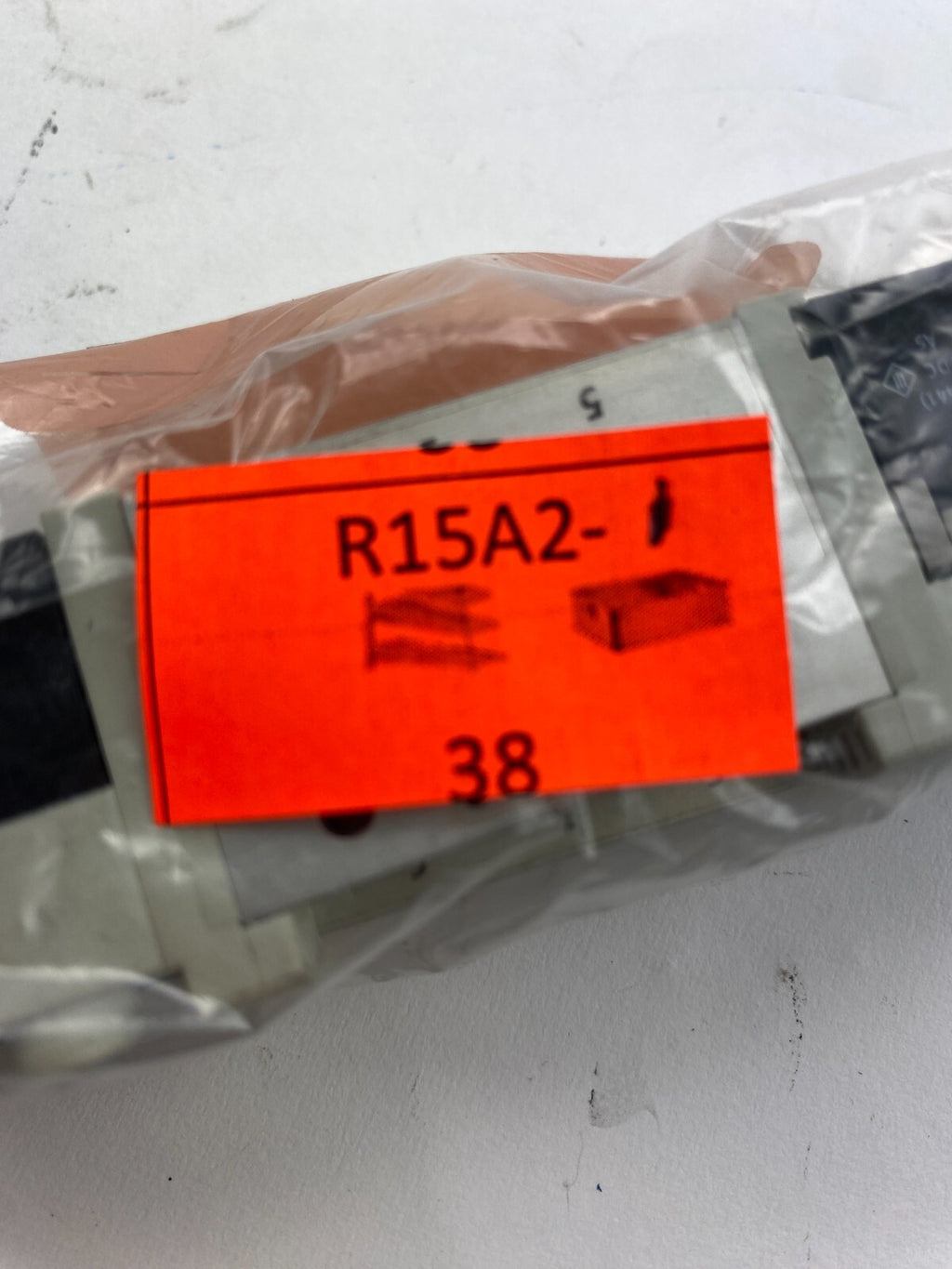 FESTO VUVG-L10-B52-T-M5-1P3+VAVE-L1-1VR8-LP