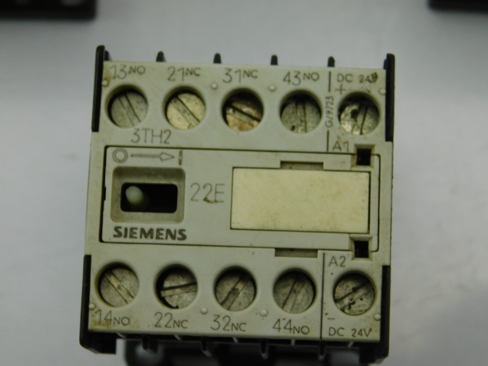 Posten SIEMENS 3RT1015-1BB41  3RH1131-1BB40 SIEMENS 3RTH2022-0BB4 ** 3 Stück **