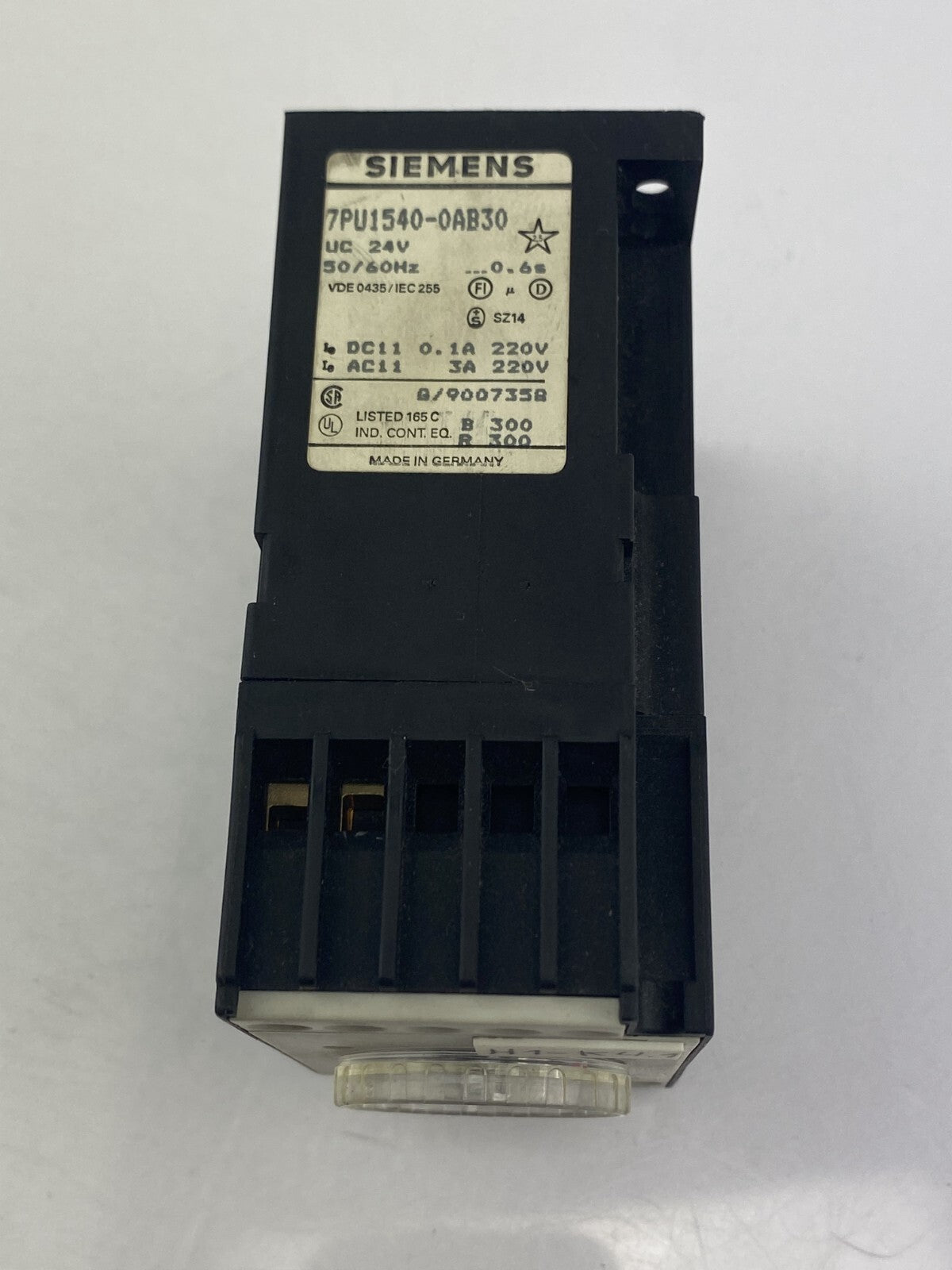 SIEMENS 7PU1540-0AB30 UC 24V 50/60Hz
