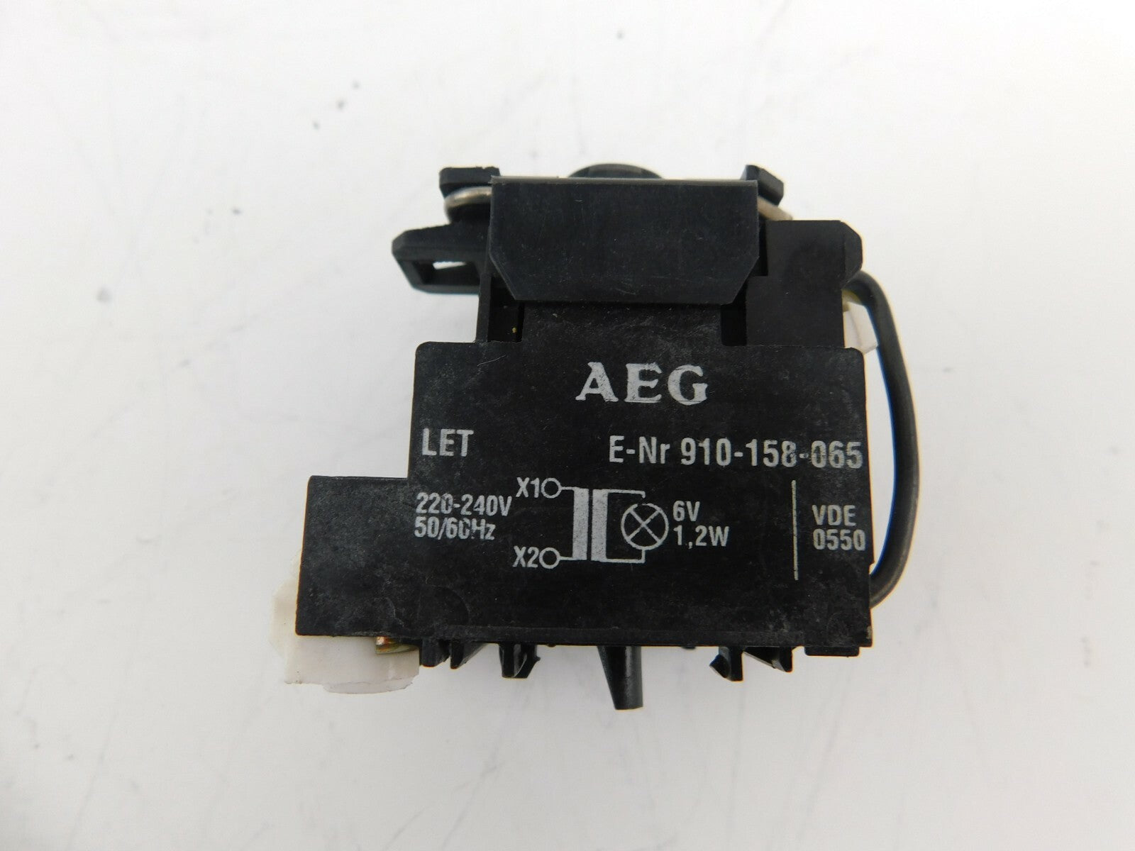 AEG E-Nr 910-158-065 220-240 V 50/60Hz