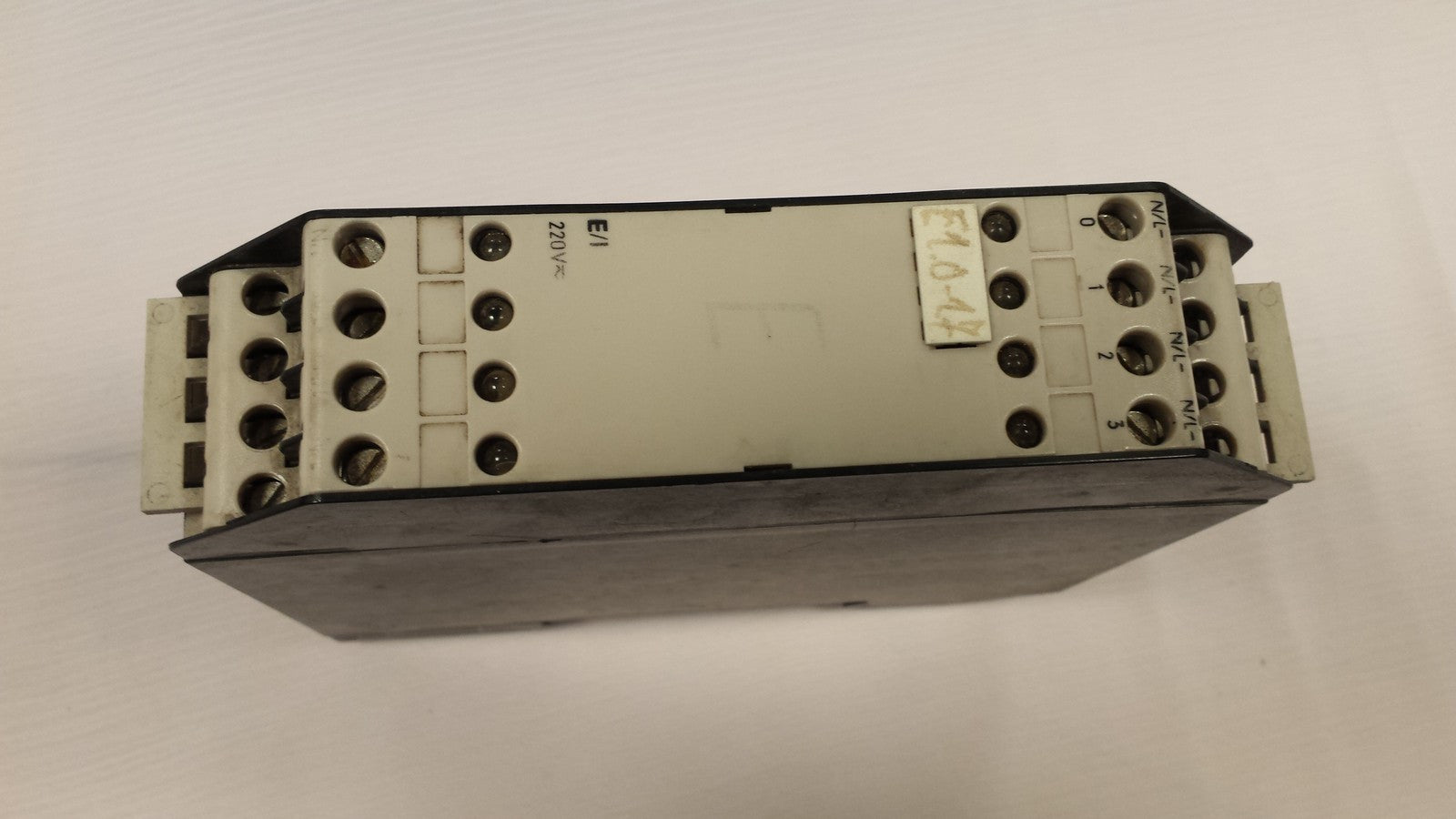 Siemens Simatic S5-110 6ES5 405-7AB21 // 6ES5405-7AB21 // 6ES54057AB21
