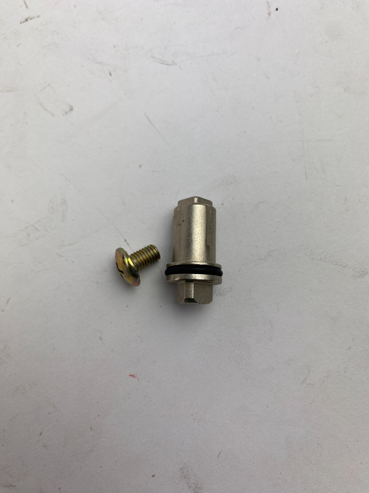 General Electric 813068 Double BiT