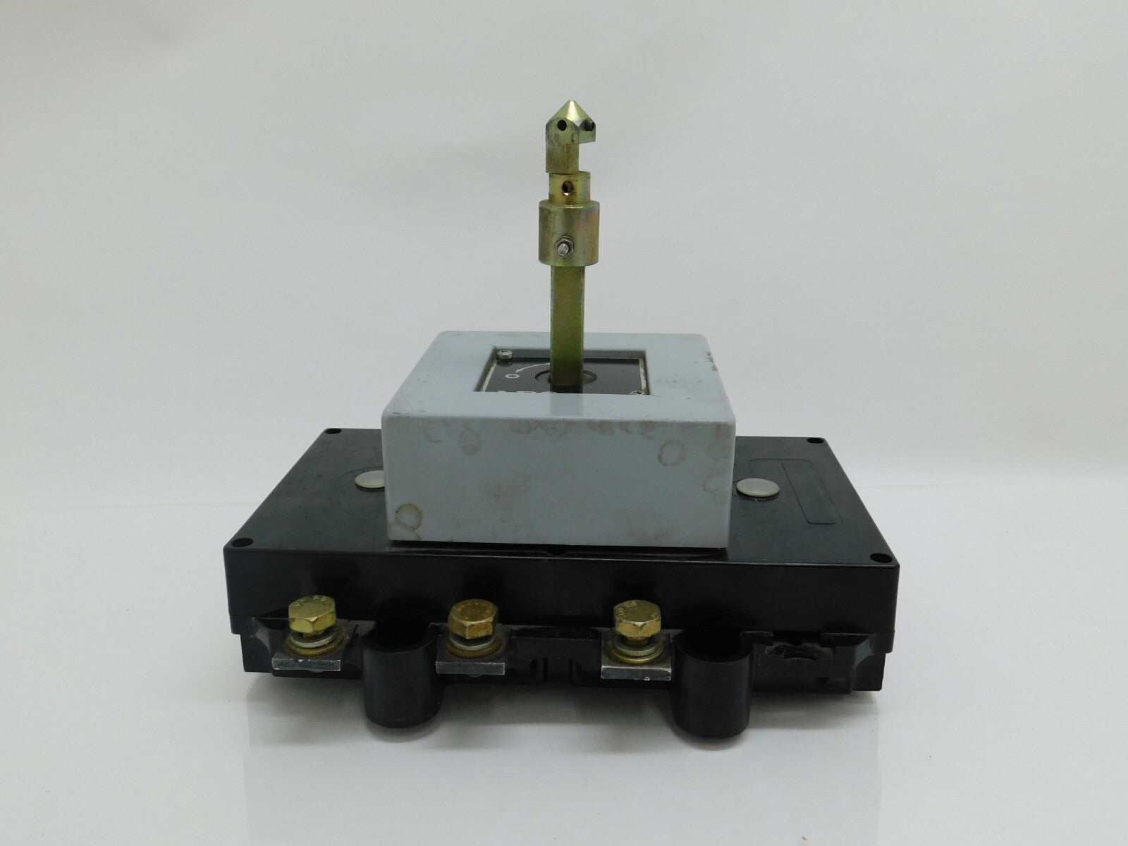 AEG Lastschalter HL400 400A D/660 910-122-020 VDE 0660
