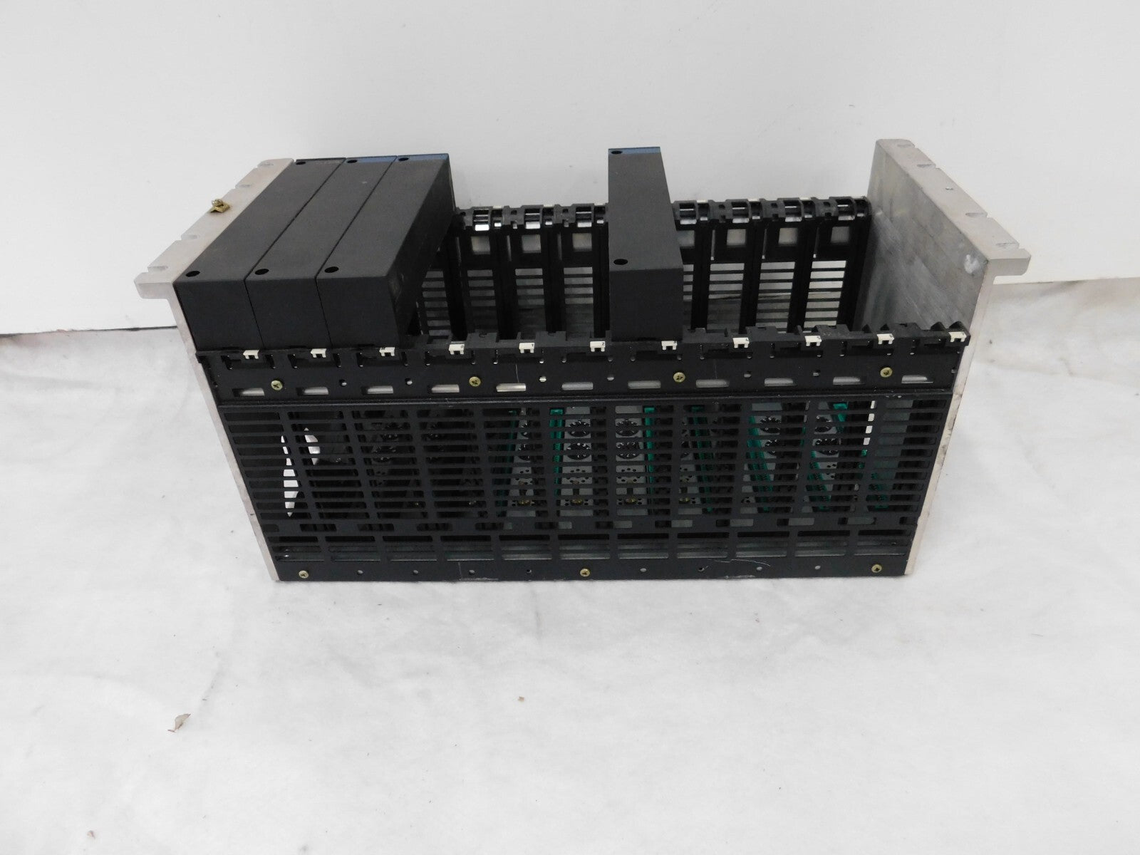 Aeg Schneider Automation TSXRKE8W11  DIRECT I/O EXTENS:19"RACK