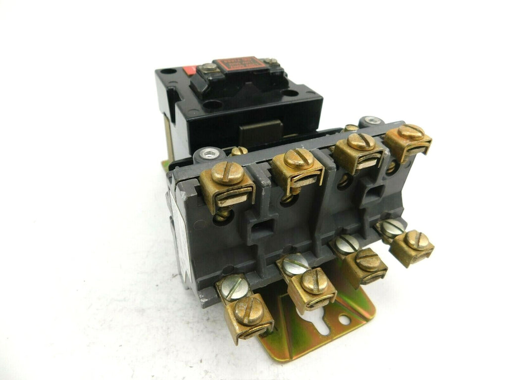 ALLEN-BRADLEY 702-B0D93 120V 60HZ 110V 50HZ Contactor