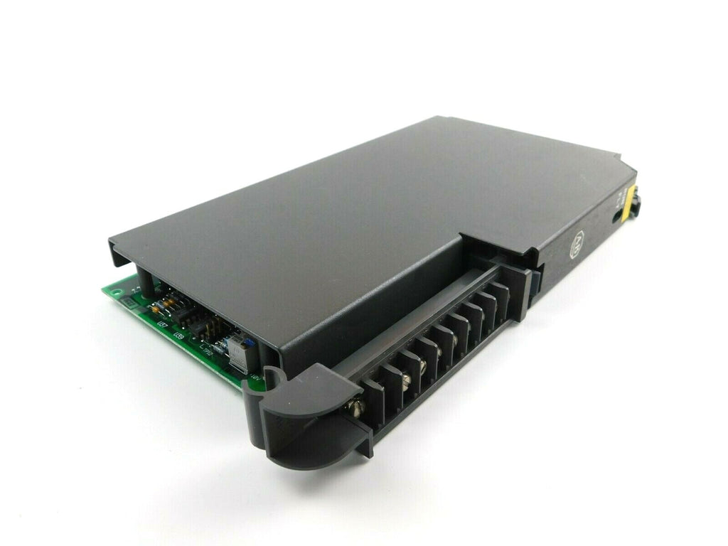 Allen Bradley  CAT.NO.1771-OFE2 B  Analog Output Module (12 BIT. 