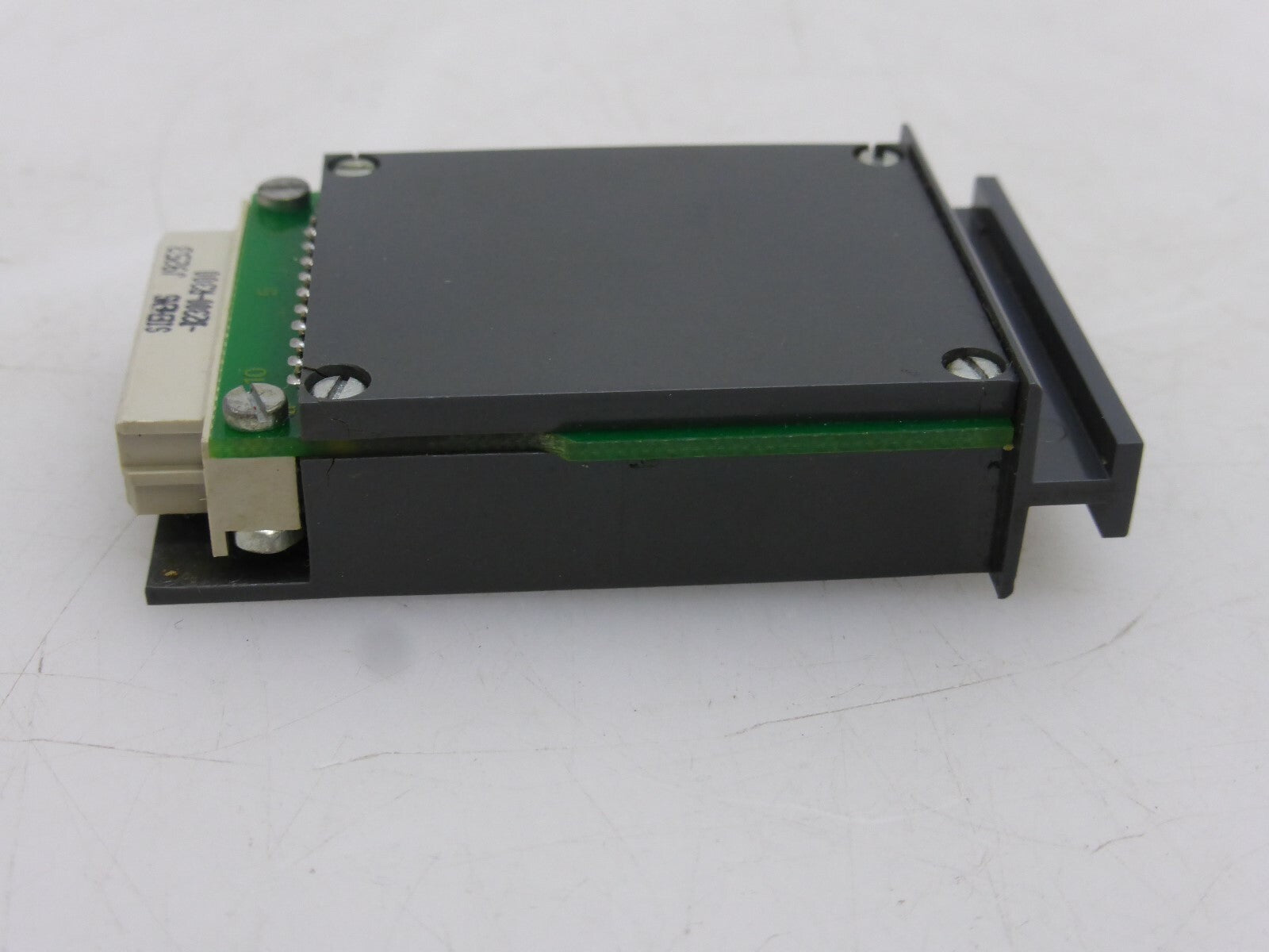 Siemens J9253 B2300-R300