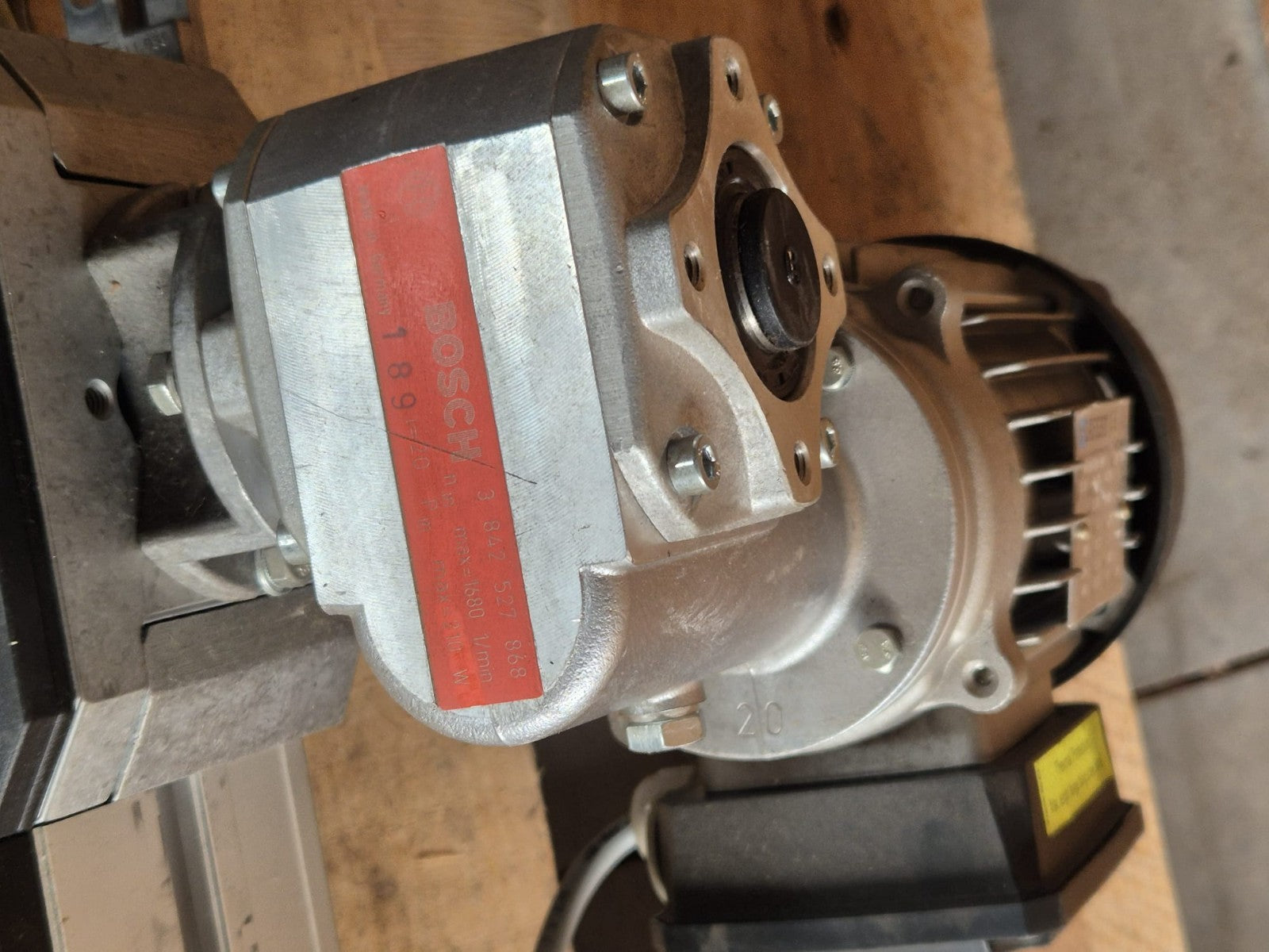Bosch Bandstrecke Nr. 3842999722  160*1000* 9*400/50*R*N*1