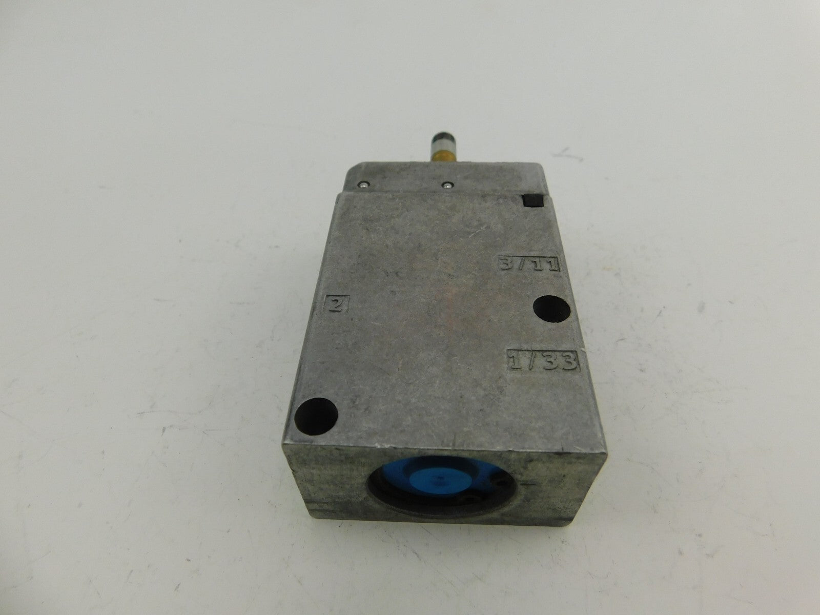 FESTO Pneumatikventil MFH-3-1/4 9964 1-5- 8 BAR