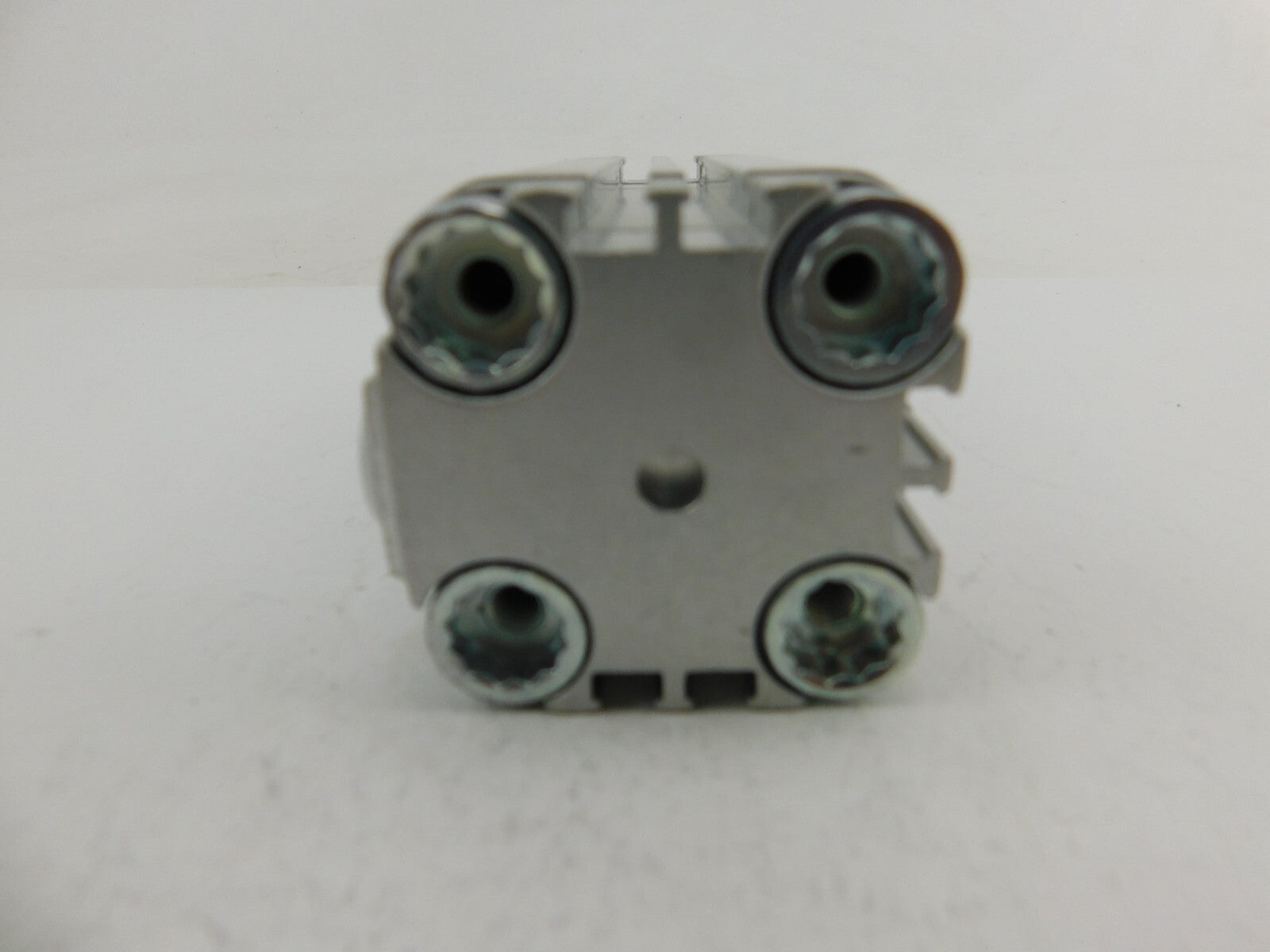 FESTO CLINDER ADVULL-32-60-P-A