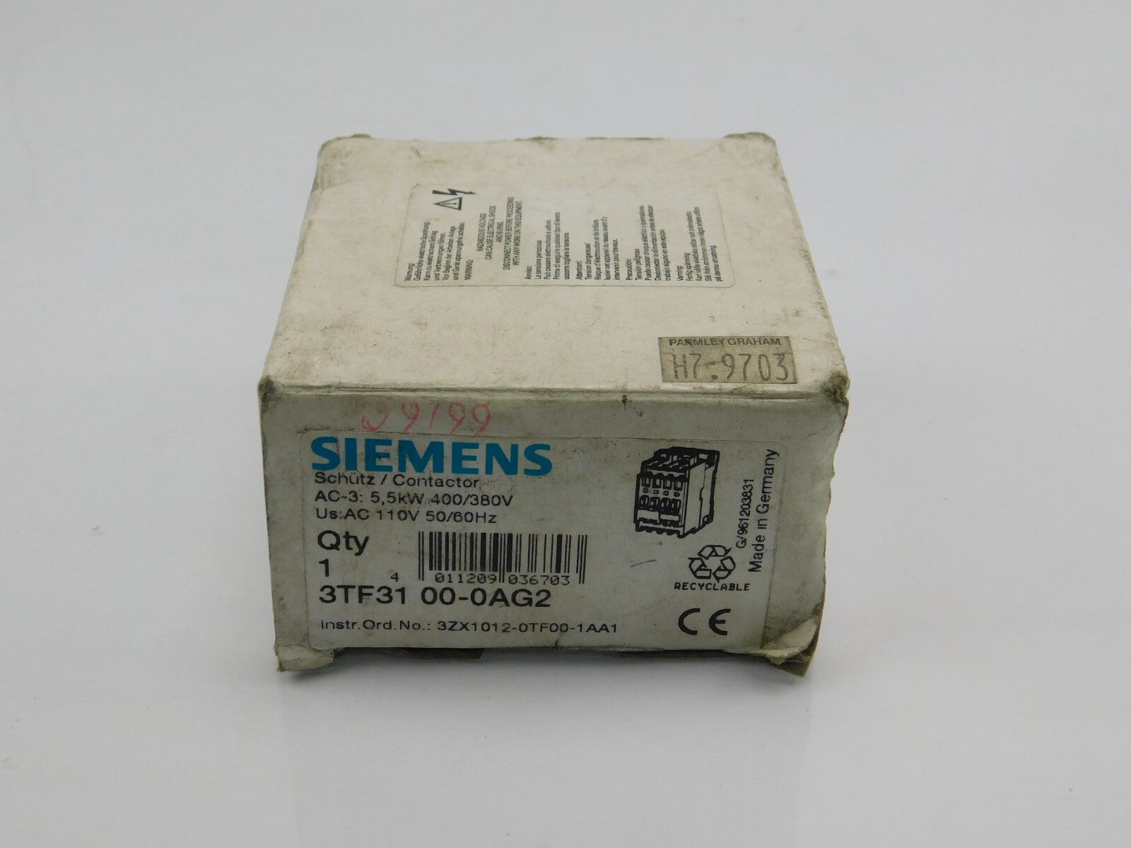 SIEMENS Schütz / Contactor 3TF31 00-0AG2 5,5W 110V 50/60hz 400/380 V