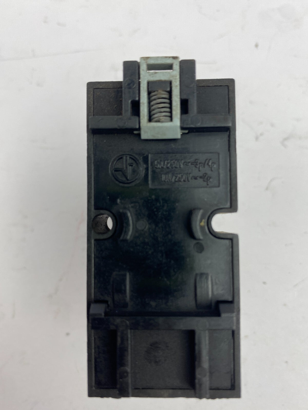 Finder 55.34 + Finder 5A/250V- 3p/4p