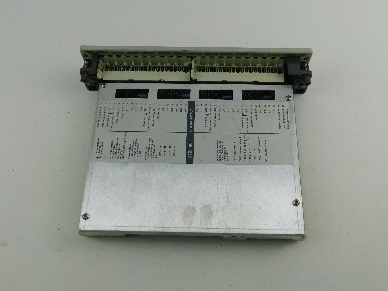 AEG Modicon  AS-B872-100  Analog Current Output  4-20mA