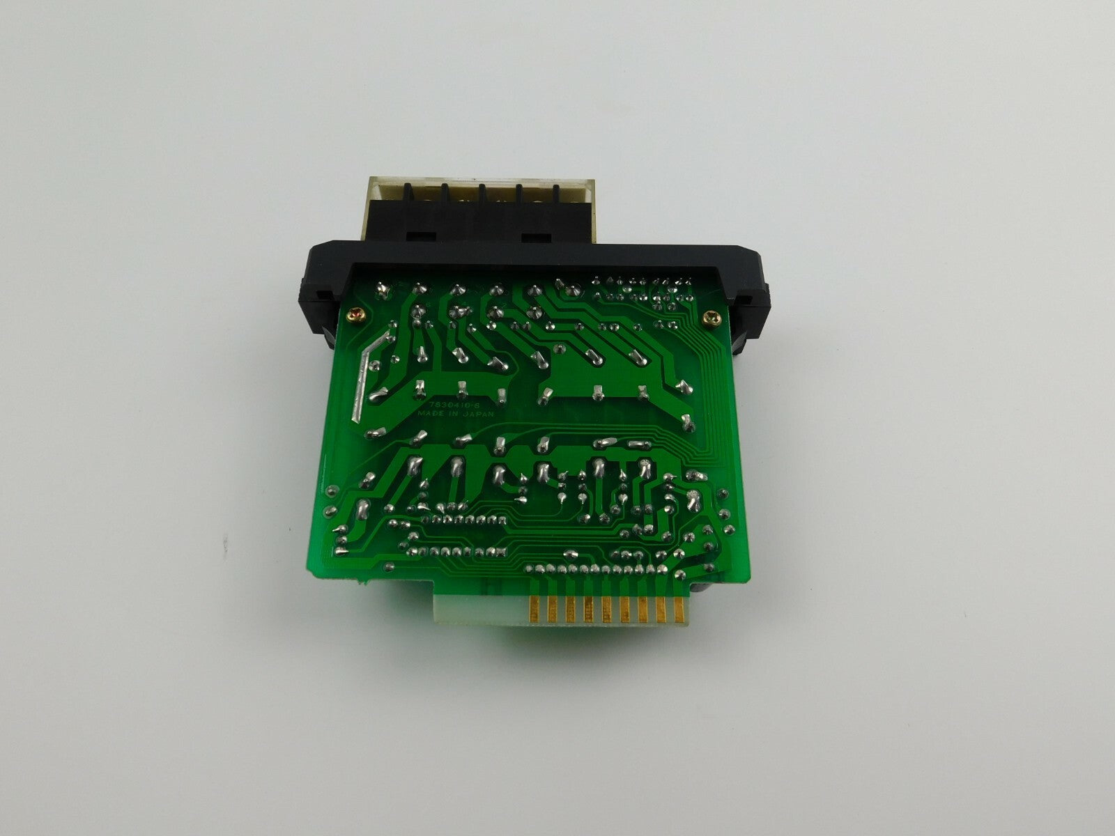 GE FANUC  IC610MDL175B