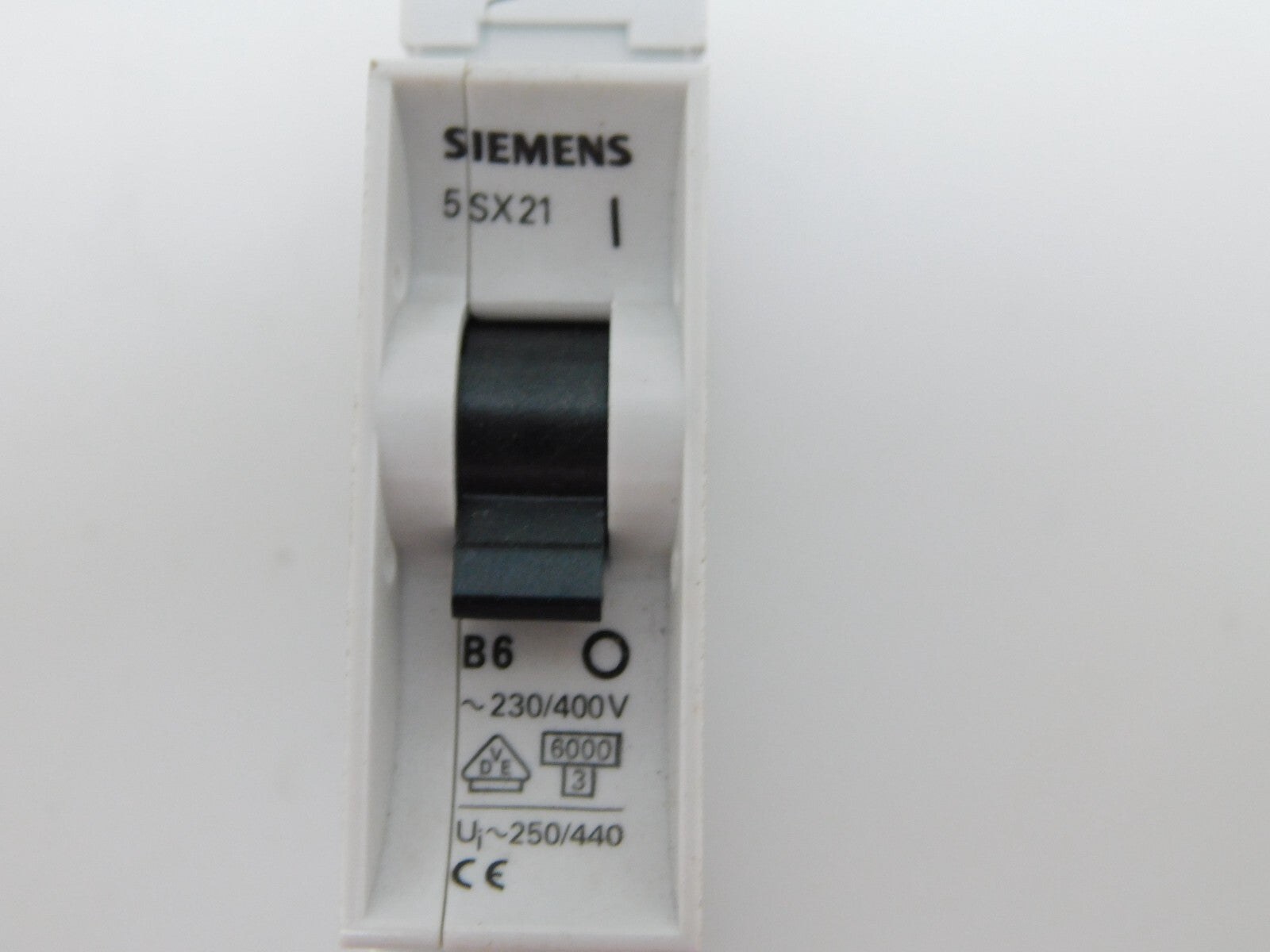 Siemens  5SX21