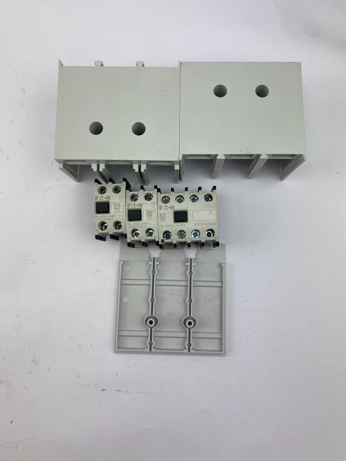 POSTEN..EATON DIL M150-XHI11 +DIL M150-XHI31 XTCEXFBG31+MOELLER NZM1-XKSA