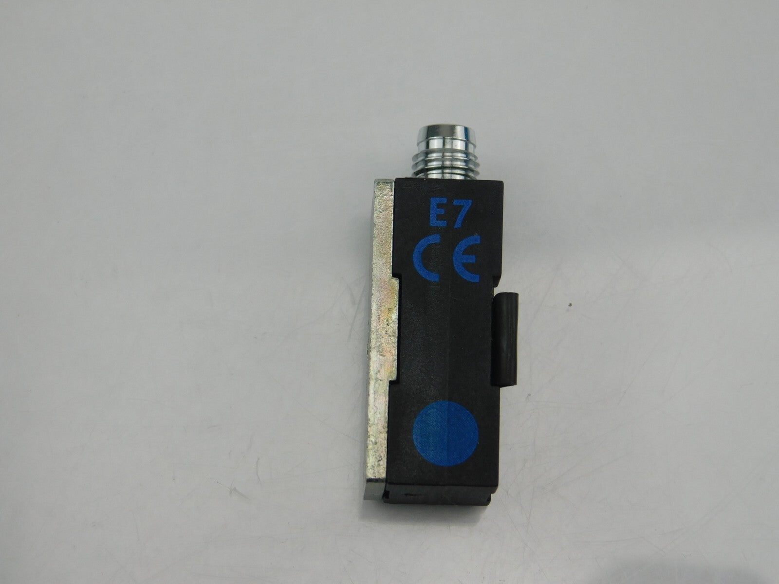 Festo SMTO-1-PS-S-LED-24C 151 685 10...30VDC 200mA