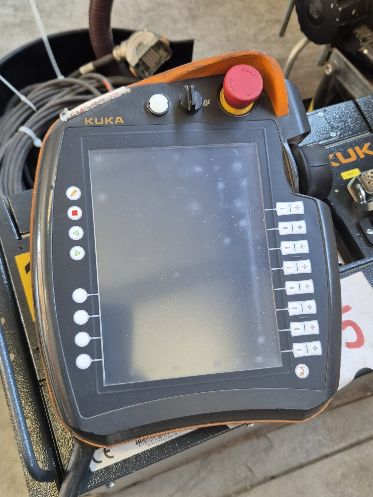 KUKA Roboter Komplett KR 10 R1420  VKR C4 compact Bedienpanel 00-189-002