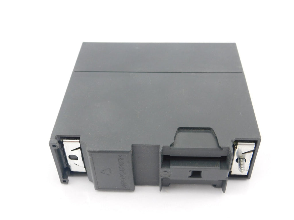 Siemens SIMATIC S7-300 Digital Output MODULE 6ES7 322-1BL00-0AA