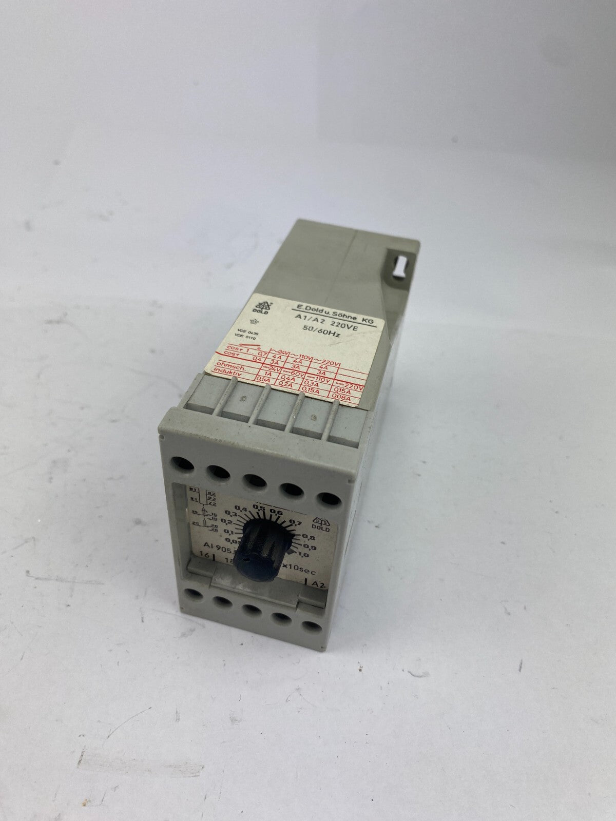 E.Dold U.SÖHNE KG AL 905.0081 A1/A2 220VE 50/60Hz