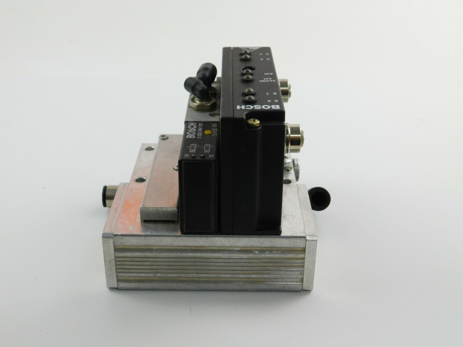 BOSCH 0821706394 IP 65 24 V DC PE MAX= 8 Bar
