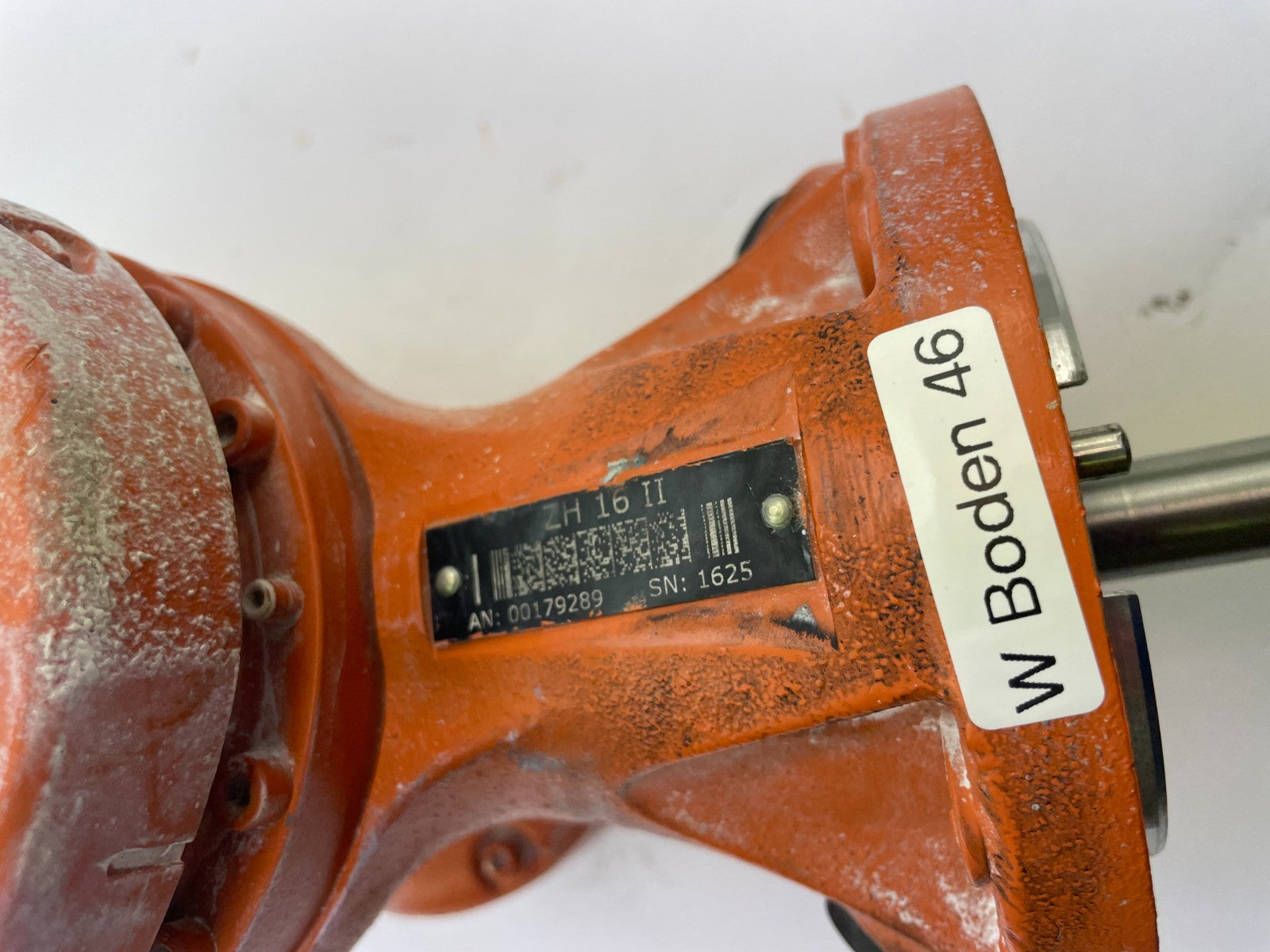 Kuka ZH 16 II Roboter-Handachse / Zentralhand (AN: 00179289 SN 1625)