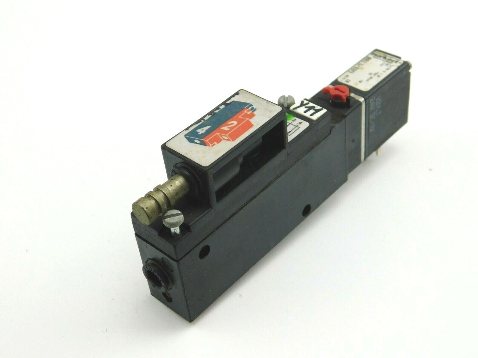 Bürkert Pneumatikventil 00132489 5470 PN2 -8bar 24 V