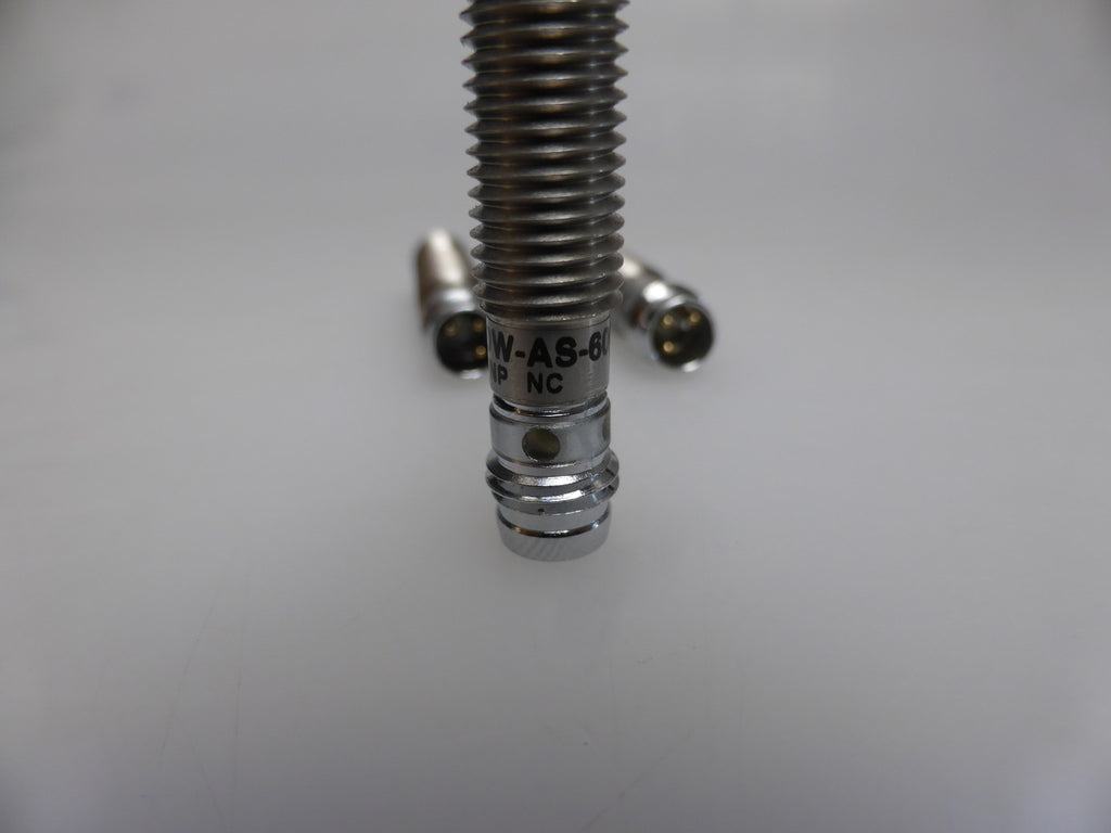 Contrinex DW-AS-604-M8- 001