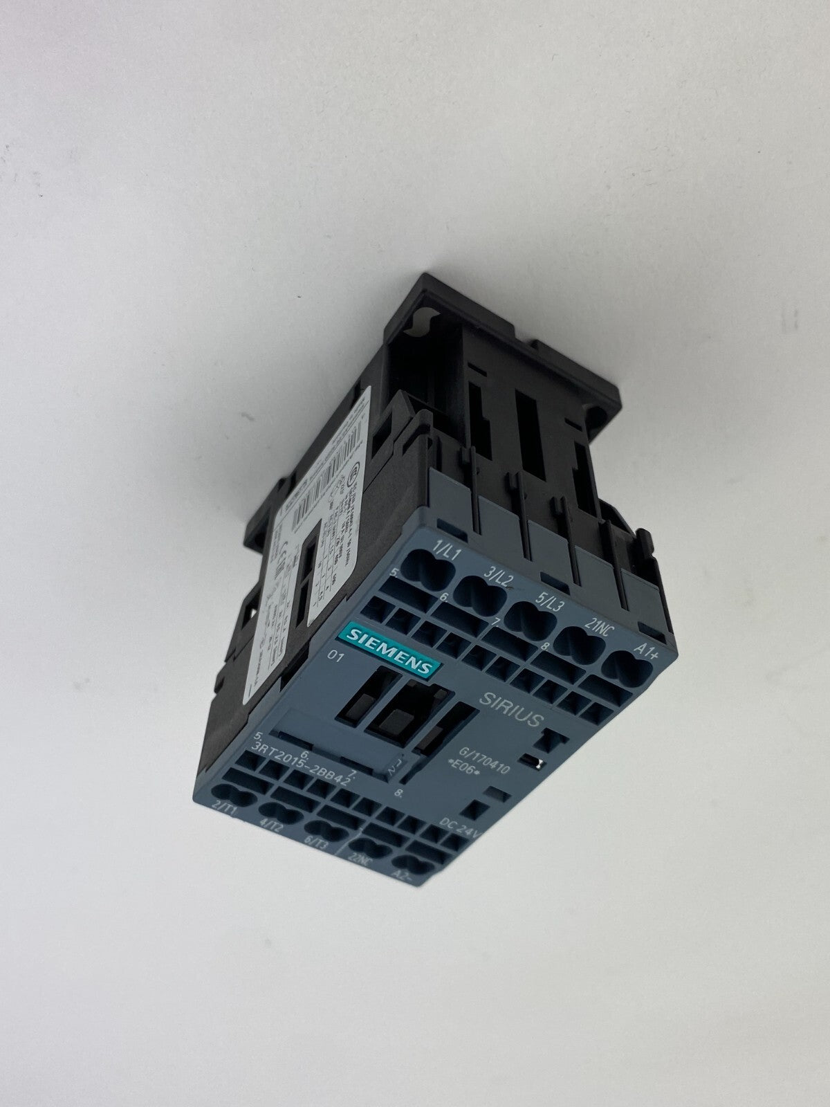 SIEMENS SIRIUS 3RT2015-2BB42 DC24V