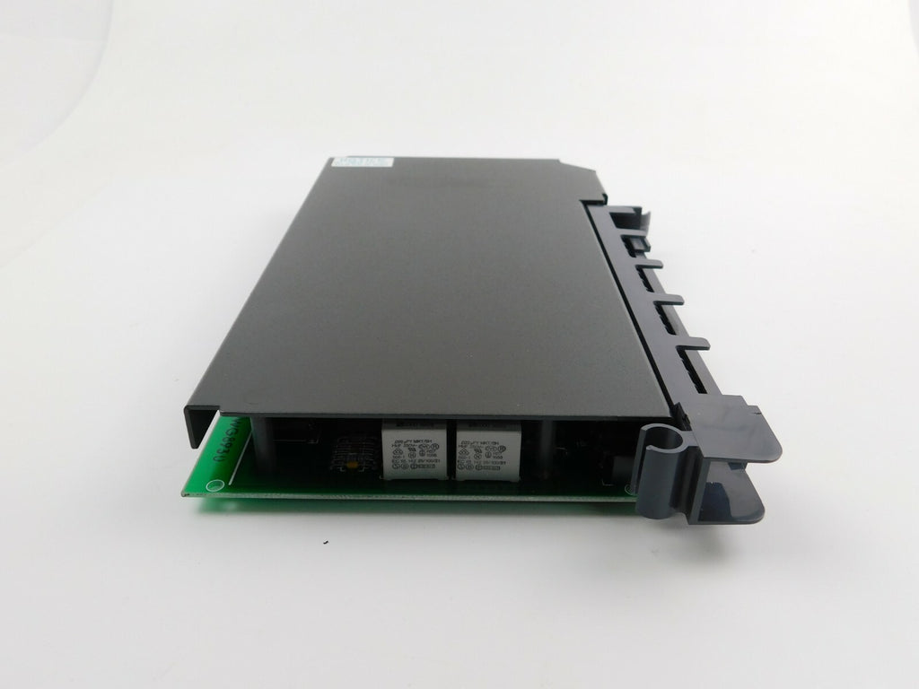 Allen Bradley  CAT.NO.1771-IBD 10 TO 30 VDC 