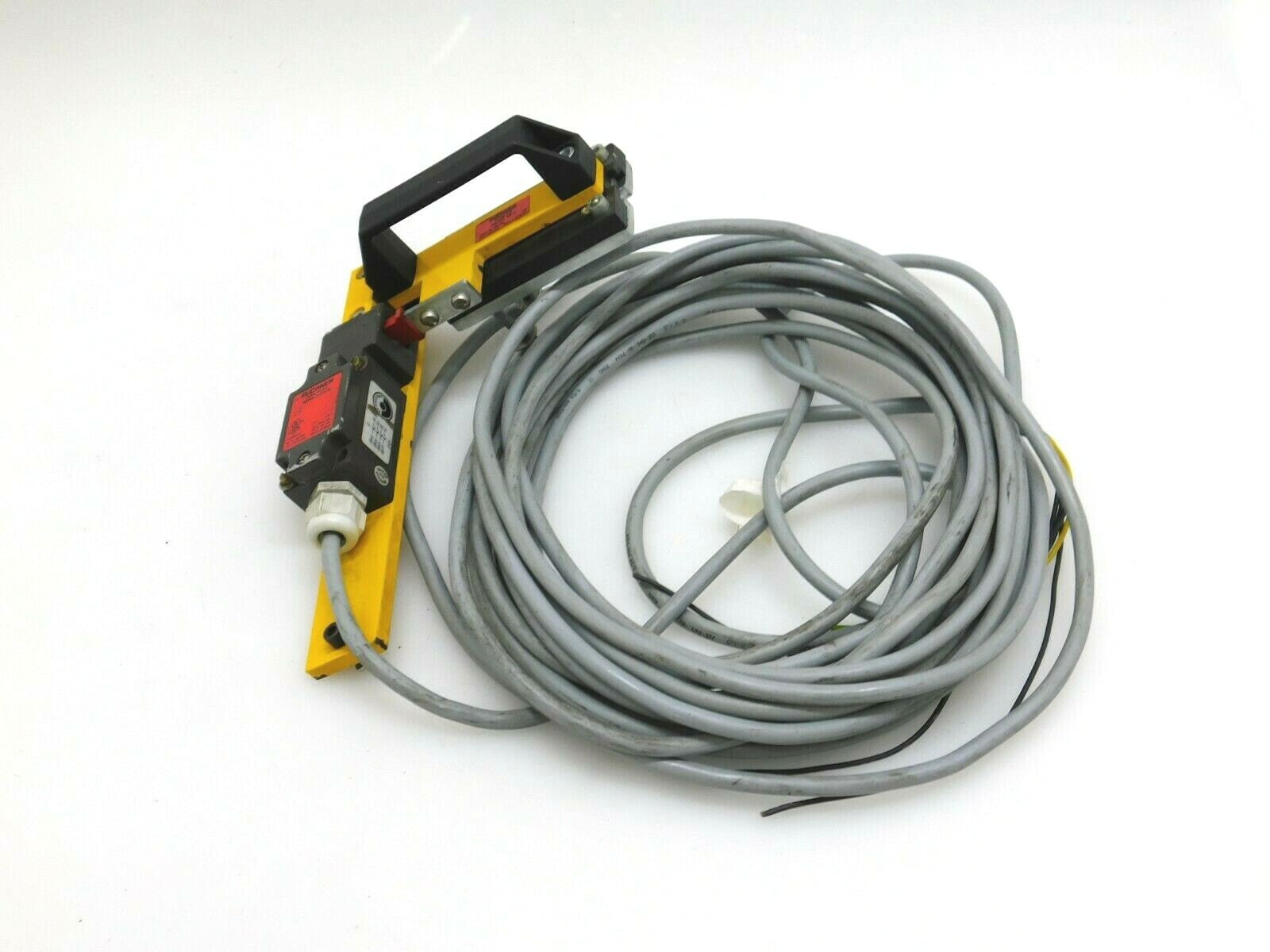 EUCHNER Safety Switch NZ1VZ-2121E-M  RIEGEL NZ_A ca.10 Meter