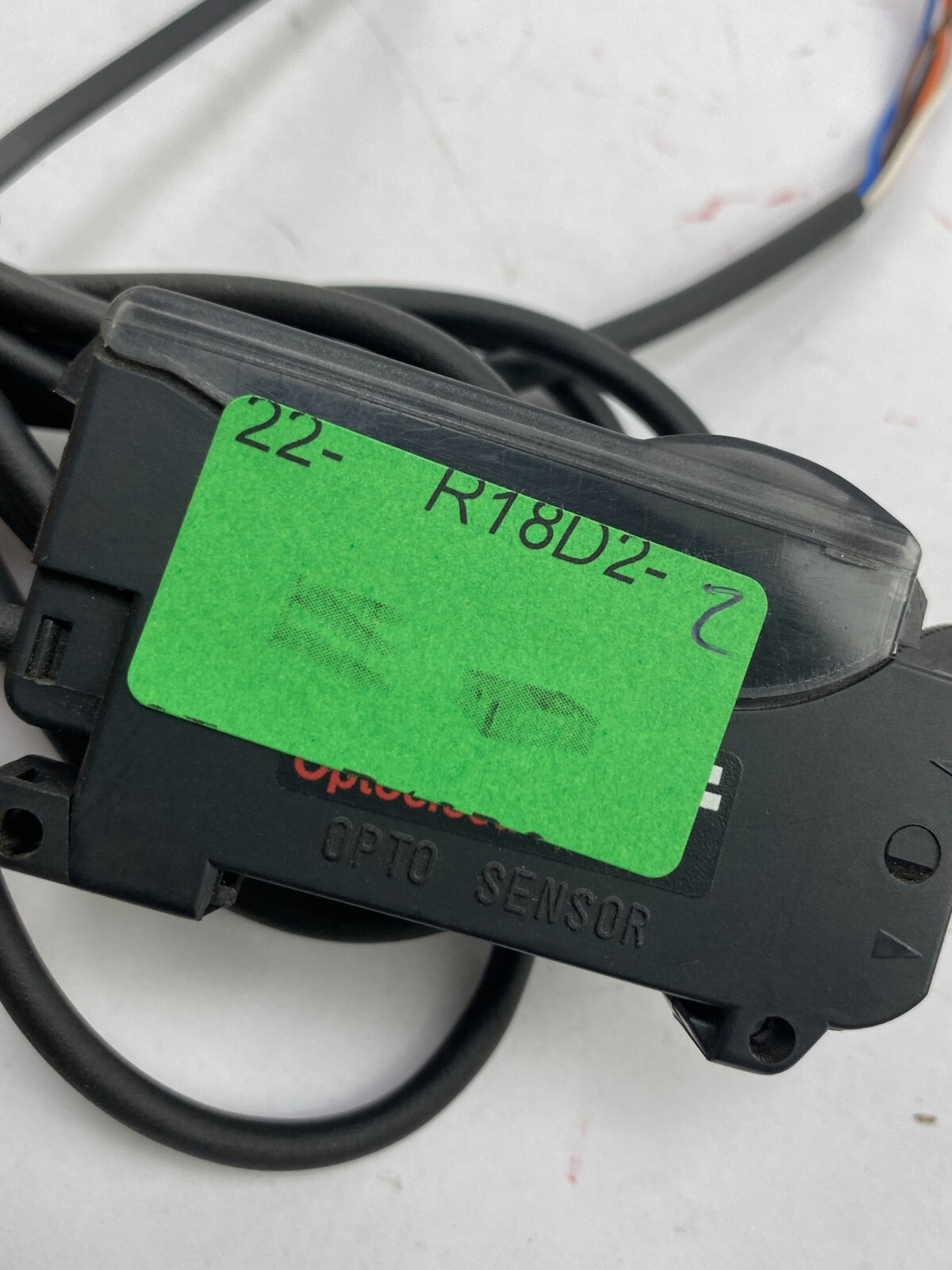 BALLUFF BOS 74K-UU-1FR-BO-Z 10-30V DC 200mA