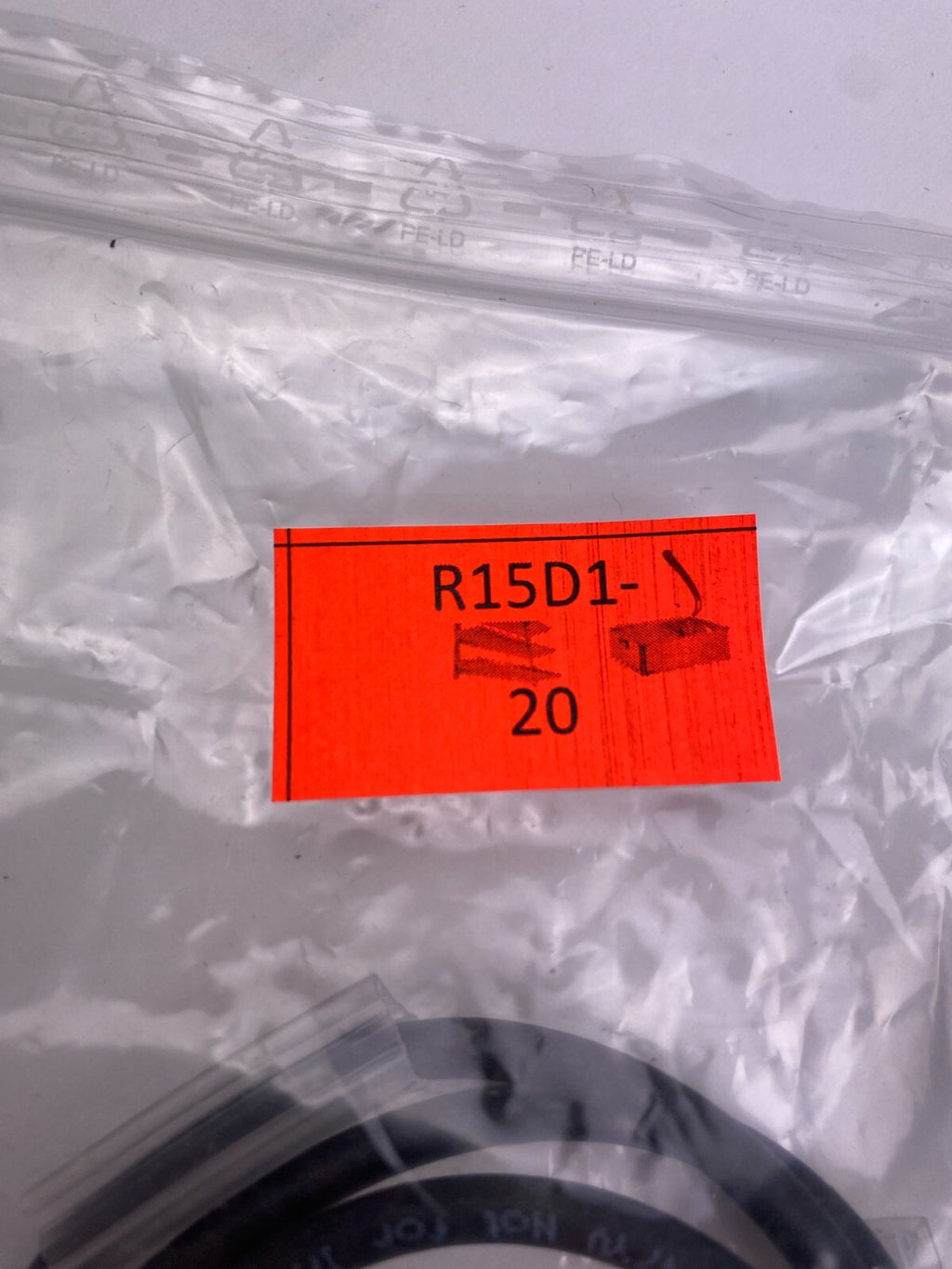 POSTEN..SICK 2096346+FESTO 541333 +BALLUFF BCC02R8