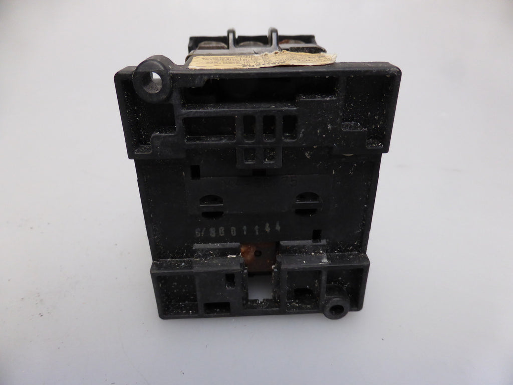 Siemens 3TB44 17-0A Hauptschütz mit Hilfskontakten