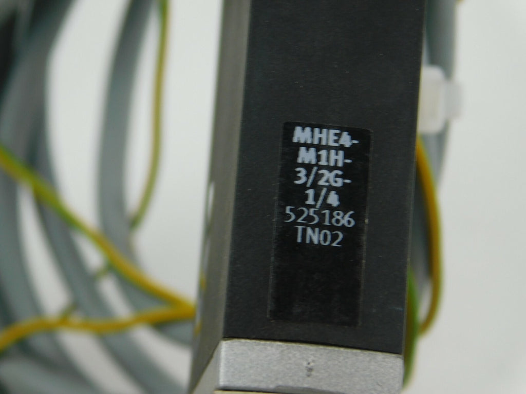 FESTO 151688 KMEB-1-24-2.5LED T913 FESTO MHE4-M1H-3/2G 1/4 525186 TN02